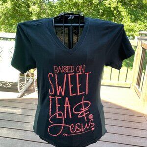 Womens T Shirt Tee Black Blessed Girl Raised On Sweet Tea And Jesus Small NEW